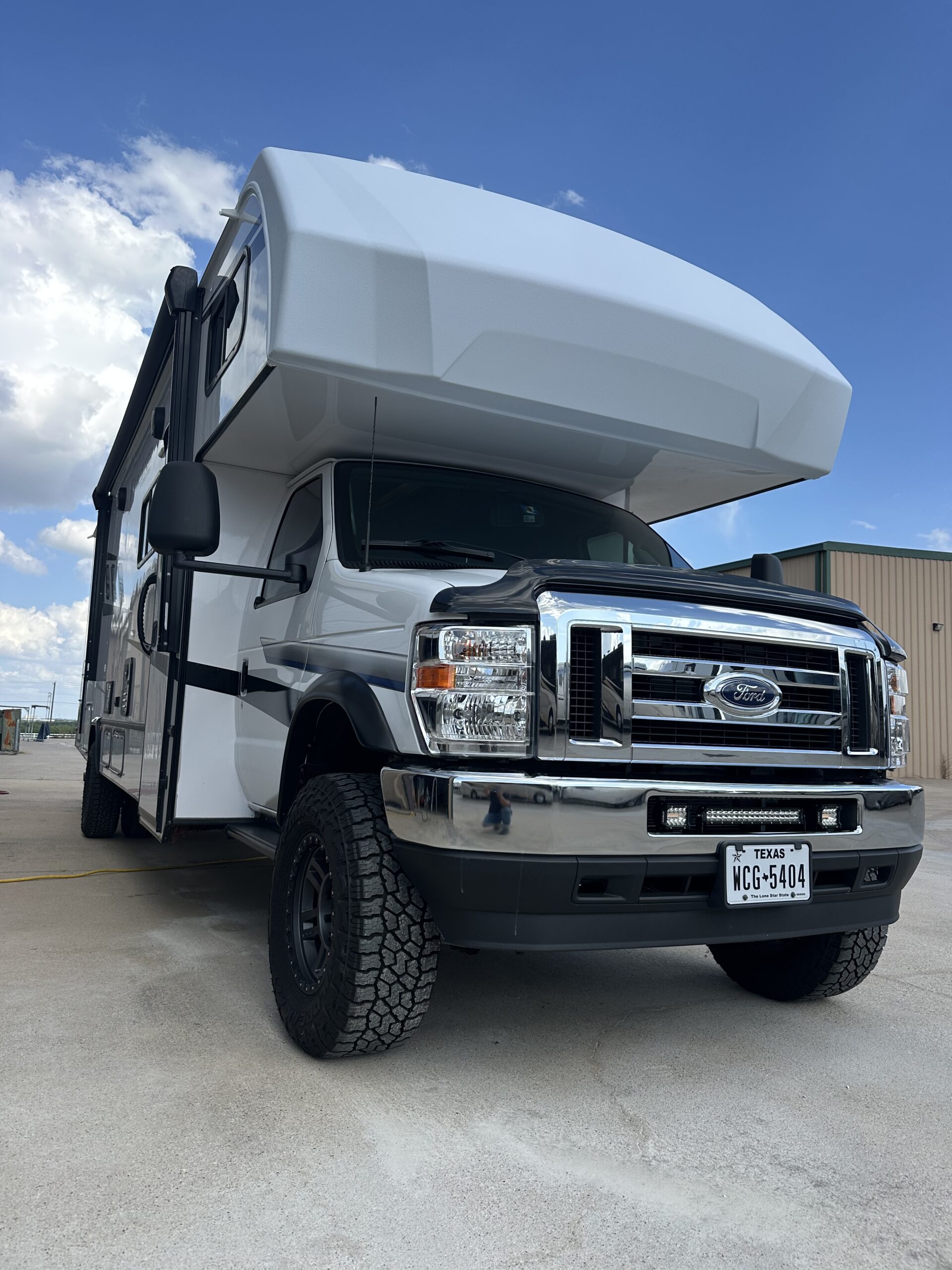 CB000DBF-0574-4929-9E22-4DD8DDA21452