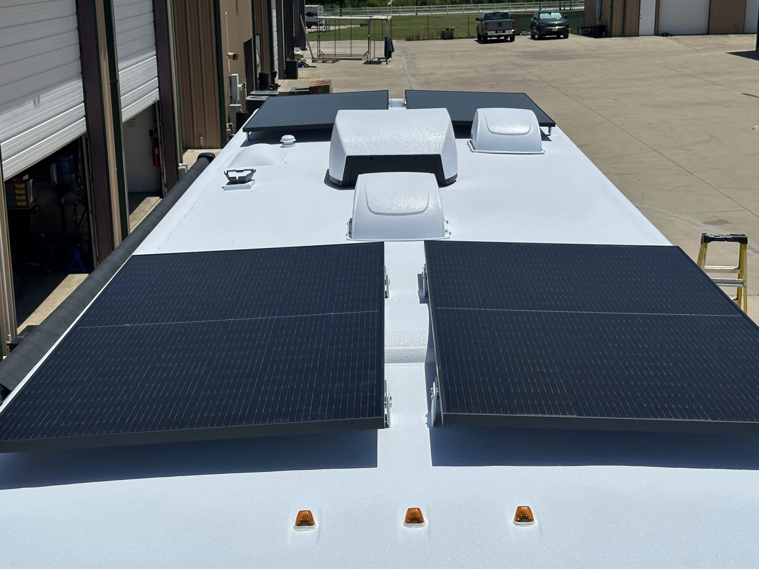 2000 watt solar panel array installed on RV roof